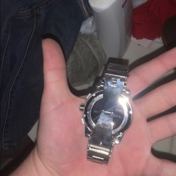 MK access watch - Picture 2 of 3